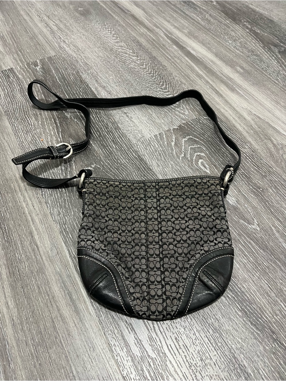 Coach Black Signature Soho Jacquard Swingbag